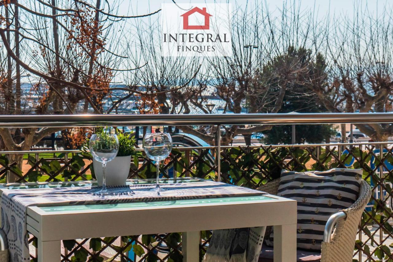 Apartament Bellport Lägenhet Palamós Exteriör bild